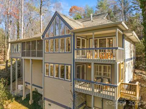 223 Fern Creek Drive, Flat Rock, NC 28731