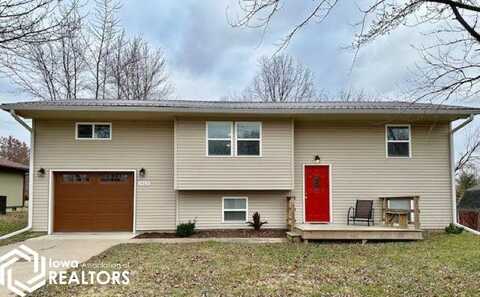 1503 Woodside Circle, Fairfield, IA 52556