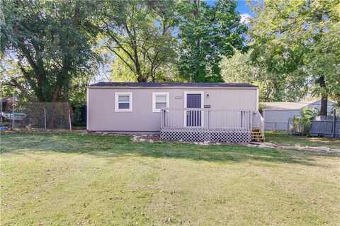 2206 S Cedar Avenue, Independence, MO 64052