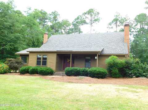 11321 Loch Lomond Drive, Laurinburg, NC 28352