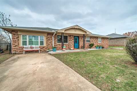 515 Cottonwood Lane, Tecumseh, OK 74873