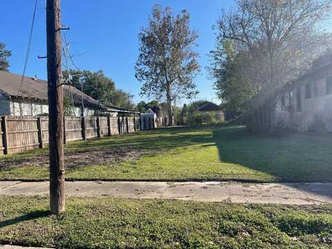 1425 Avenue F, Beaumont, TX 77701