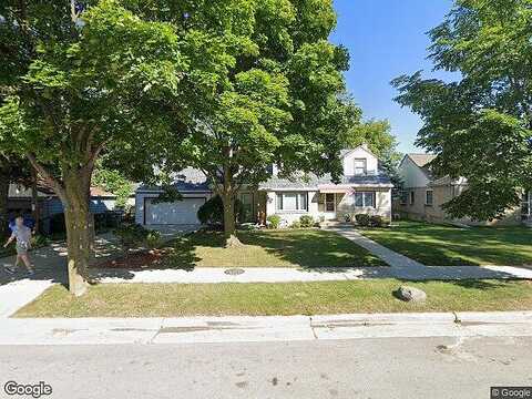 Lydell, MILWAUKEE, WI 53217