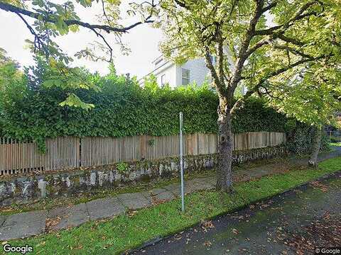 Williams, PORTLAND, OR 97217