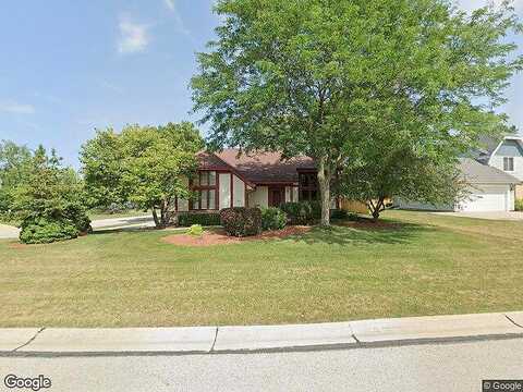 Woodhill, NEW BERLIN, WI 53151