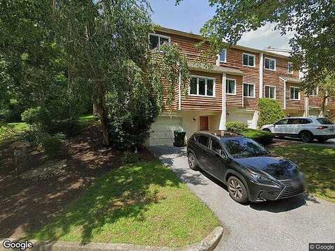 Point, CHADDS FORD, PA 19317