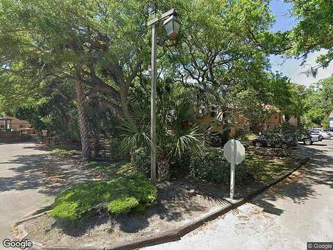 Mizell, FERNANDINA BEACH, FL 32034