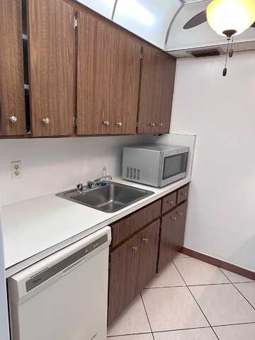 West, ROYAL PALM BEACH, FL 33411