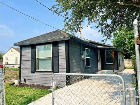 1110 Elgin Street, Corpus Christi, TX 78405