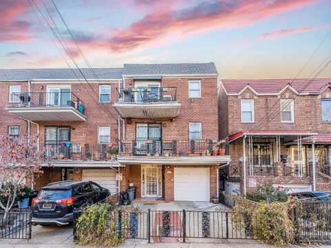 41-30 63rd St, Flushing, NY 11377