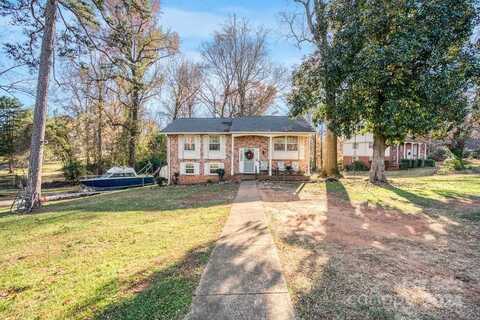 8905 Longview Drive, Charlotte, NC 28214