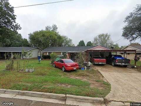 1St, MOUNT PLEASANT, TX 75455