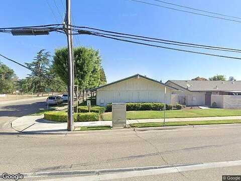 W Barstow Ave, Fresno, CA 93704