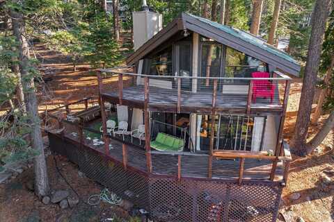 614 W Mountain Ridge Road, Lake Almanor, CA 96137