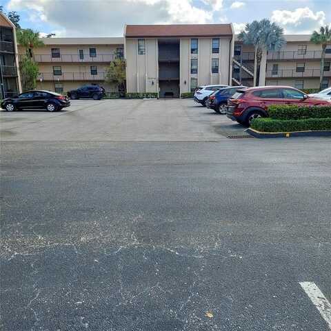 7950 W Mcnab Rd, Tamarac, FL 33321