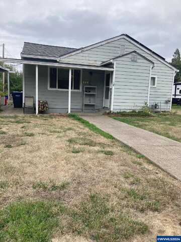 N Ash St, Independence, OR 97351