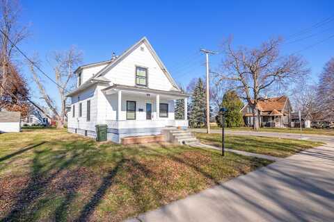 2524 Mckinley Street, Perry, IA 50220