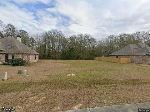 Maddy, PONCHATOULA, LA 70454