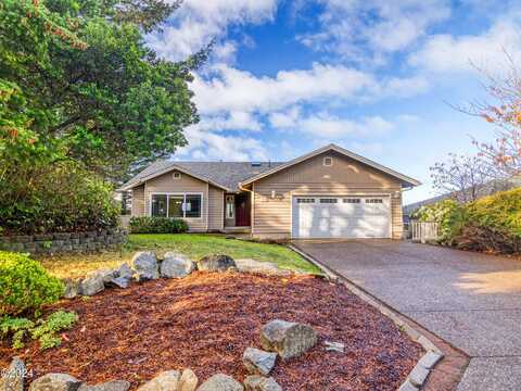 1420 SW Ocean Terrace, Waldport, OR 97394