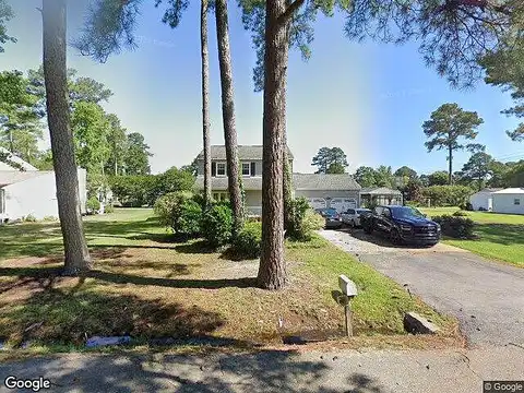 Holly, POQUOSON, VA 23662