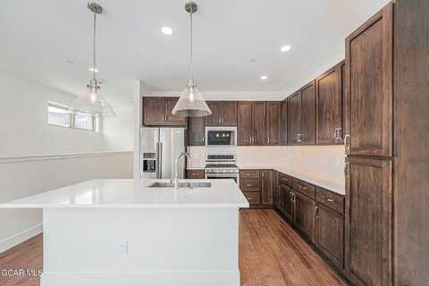 9 Explorers Avenue, Fraser, CO 80442