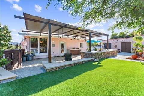 11431 Clybourn Avenue, Lakeview, CA 91342