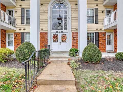 15631 Hedgeford Court, Chesterfield, MO 63017