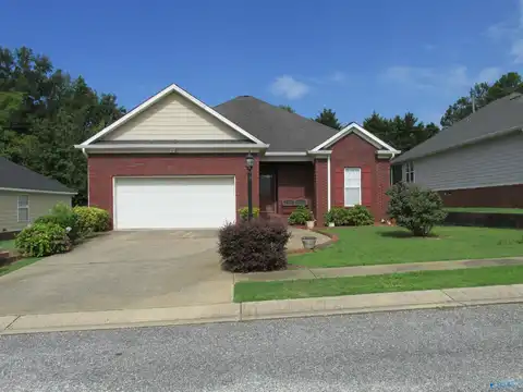 24 Hannah Lane, Sylacauga, AL 35150