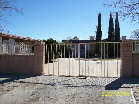 3716 McConnell Avenue, El Paso, TX 79904