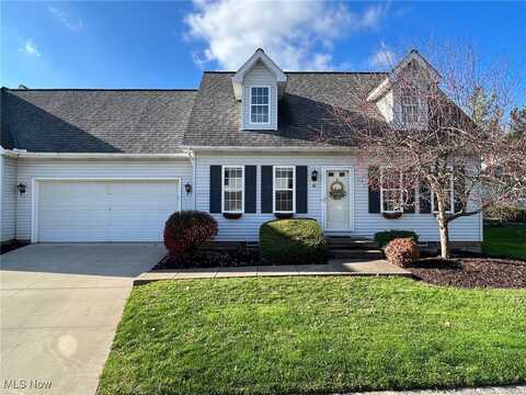 404 E Barrington Drive, Chardon, OH 44024