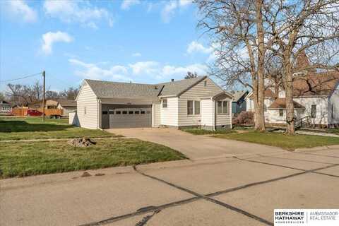 406 Vine Street, Yutan, NE 68073