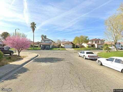 Vac Vic Avenue G2 217 Suite 8, Lancaster, CA 93535