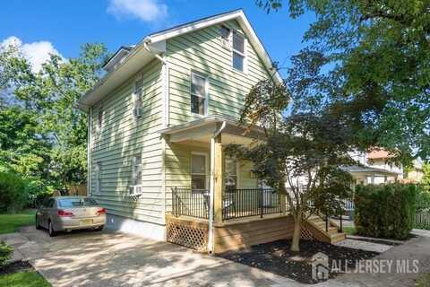 28 S 6th Avenue, Highland Park, NJ 08904