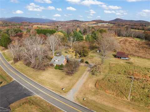 5830 Austin Little Mountain Road, Roaring River, NC 28669