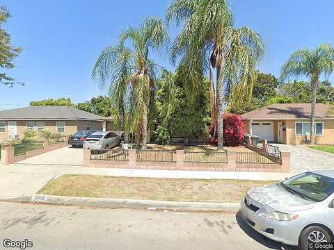 Regentview, BELLFLOWER, CA 90706