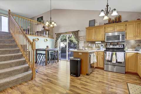 Tyler, SAINT CLOUD, MN 56301