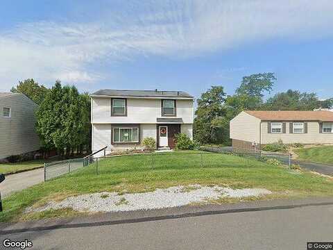 Preston Rd, NORTH VERSAILLES, PA 15137