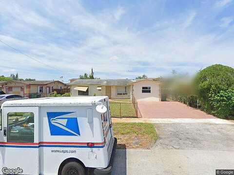 44Th, LAUDERHILL, FL 33313