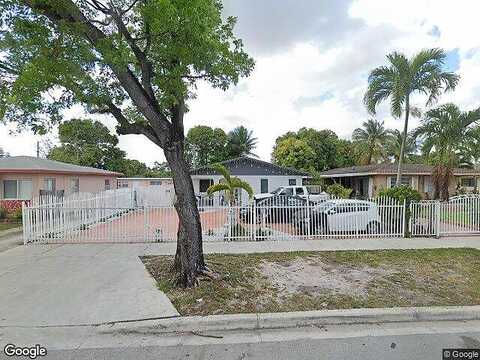 15Th, HIALEAH, FL 33010