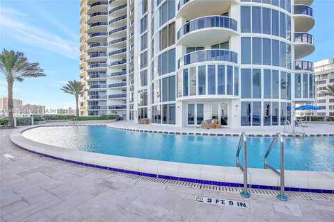 Collins, SUNNY ISLES BEACH, FL 33160