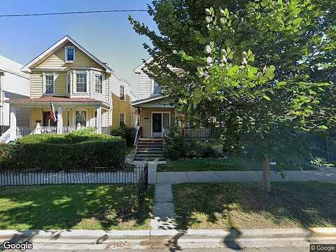 Barry, CHICAGO, IL 60657