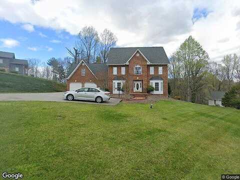 Fairview, WILKESBORO, NC 28697