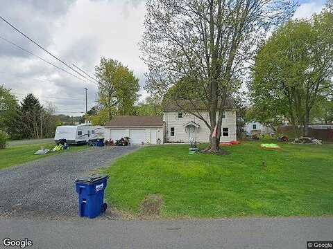 Oakley, SYRACUSE, NY 13209