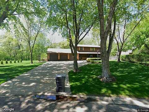 Holiday, NORTH MANKATO, MN 56003