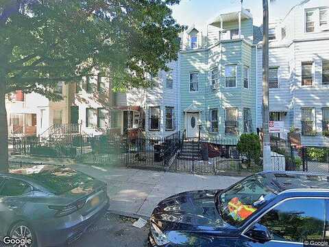 Winthrop, BROOKLYN, NY 11225