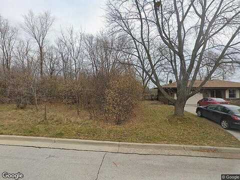 W Plainfield Ave, Greenfield, WI 53221