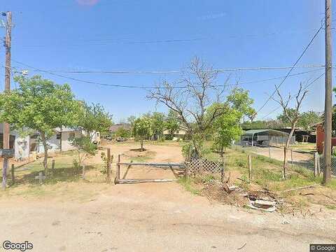 16Th, CARRIZO SPRINGS, TX 78834