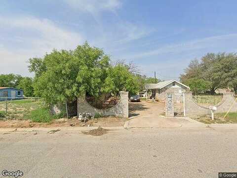 East, CARRIZO SPRINGS, TX 78834