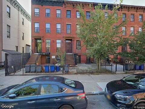 Willoughby, BROOKLYN, NY 11206