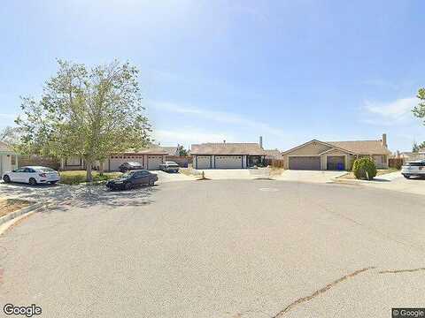 Dove, ADELANTO, CA 92301